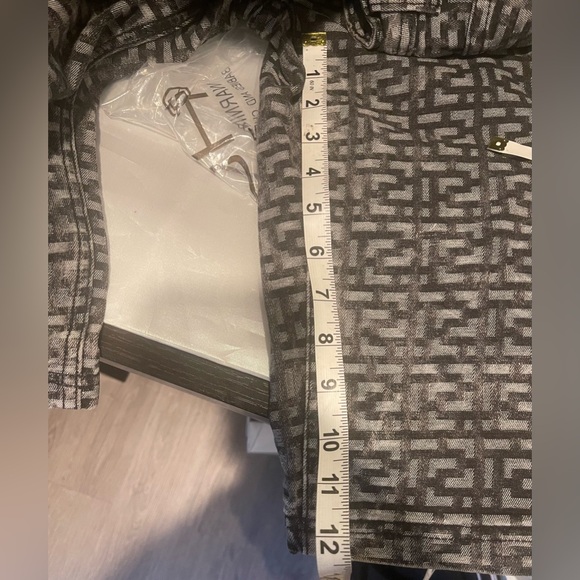 JEAN BY SWITCH REMARKABLE. DENIM GRAY & BLACK WASH FOR MEN NWT SIZE 34 SHORTS - Picture 7 of 7